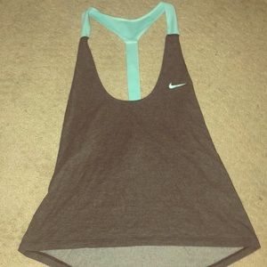 Nike workout top